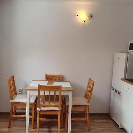 Apartamenty I Pokoje Goscinne Zosia Darlowko Exterior photo