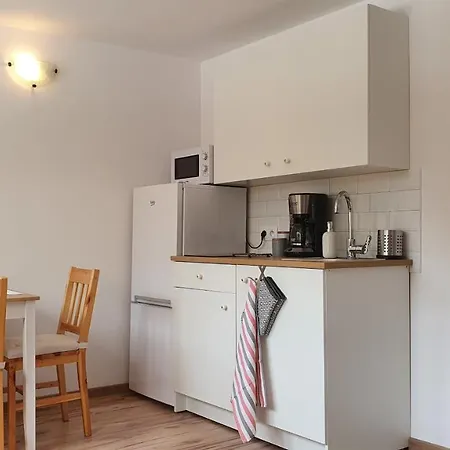 Apartamenty I Pokoje Goscinne Zosia Darlowko Exterior photo