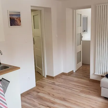 Apartamenty I Pokoje Goscinne Zosia Darlowko Exterior photo