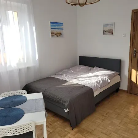 Apartamenty I Pokoje Goscinne Zosia Darlowko Exterior photo