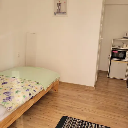 Apartamenty I Pokoje Goscinne Zosia Darlowko Exterior photo