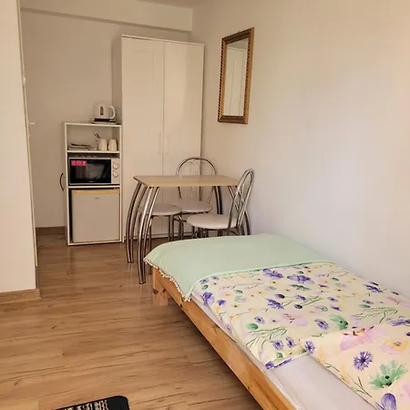 Apartamenty I Pokoje Goscinne Zosia Darlowko Exterior photo