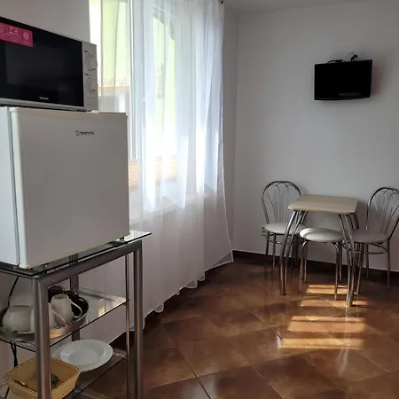 Apartamenty I Pokoje Goscinne Zosia Darlowko Exterior photo