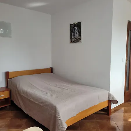 Apartamenty I Pokoje Goscinne Zosia Darlowko Exterior photo