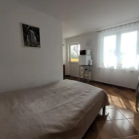 Apartamenty I Pokoje Goscinne Zosia Darlowko Exterior photo