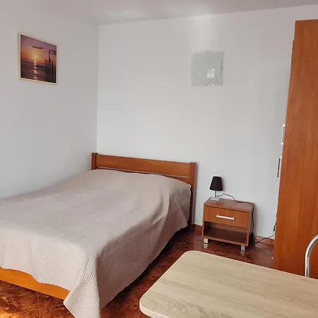 Apartamenty I Pokoje Goscinne Zosia Darlowko Exterior photo