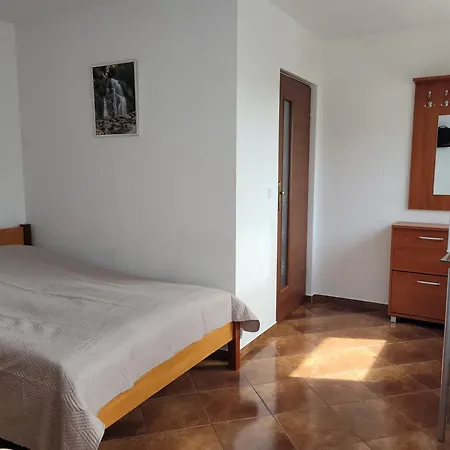 Apartamenty I Pokoje Goscinne Zosia Darlowko Exterior photo
