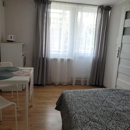 Apartamenty I Pokoje Goscinne Zosia Darlowko Exterior photo